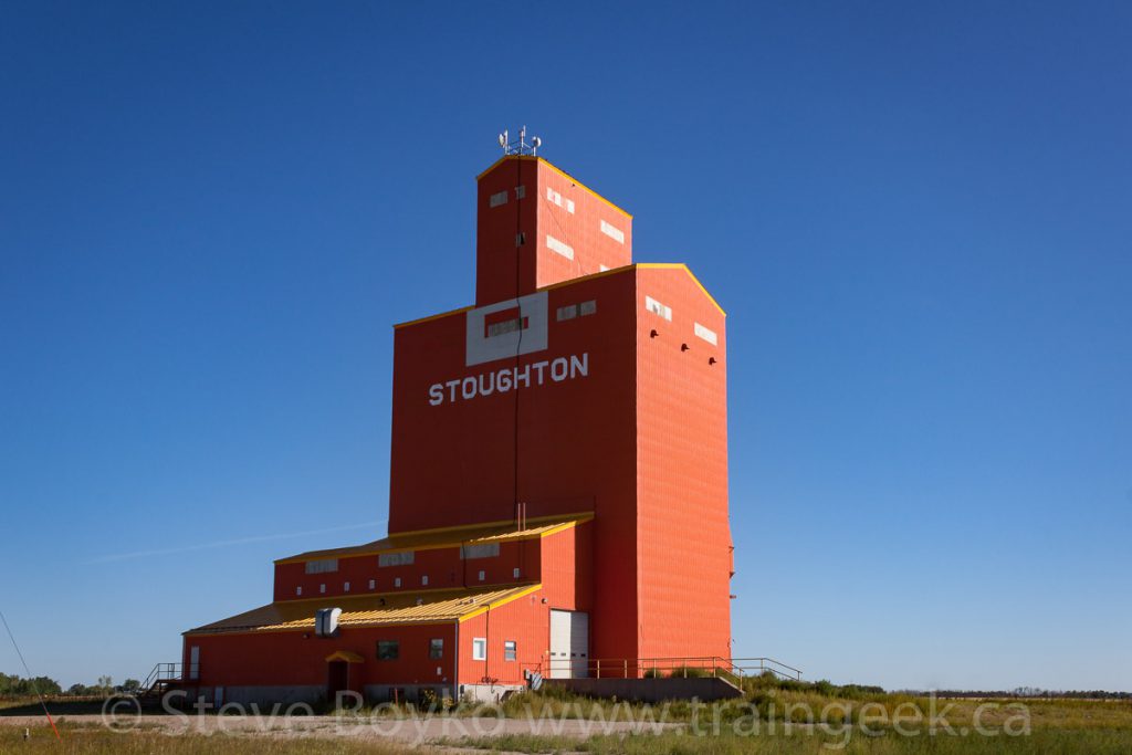 Ex Pioneer grain elevator in Stoughton, Saskatchewan
