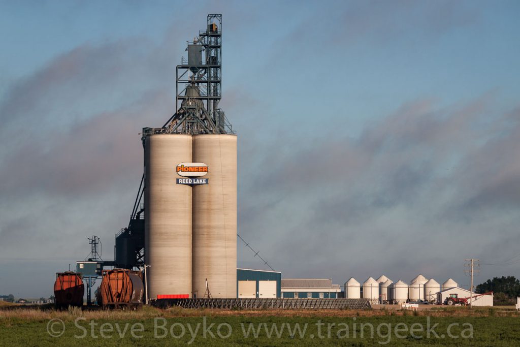 The Richardson Pioneer grain elevator at Reed Lake, July 2013.