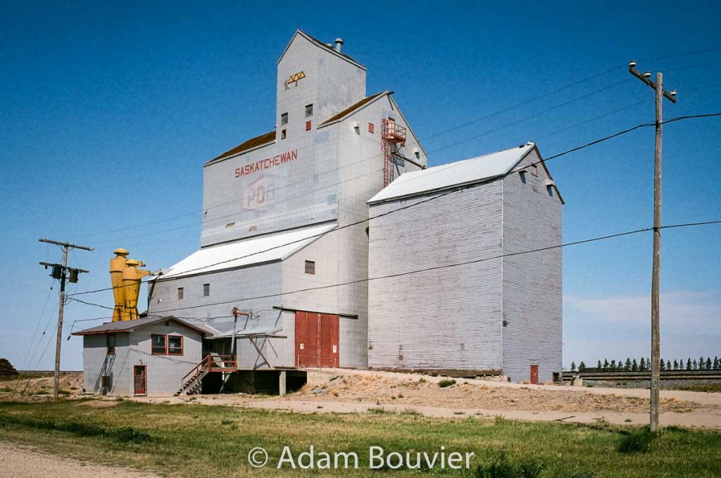 Ex Pool grain elevator in Lang, SK, 2017. Contributed by Adam Bouvier.