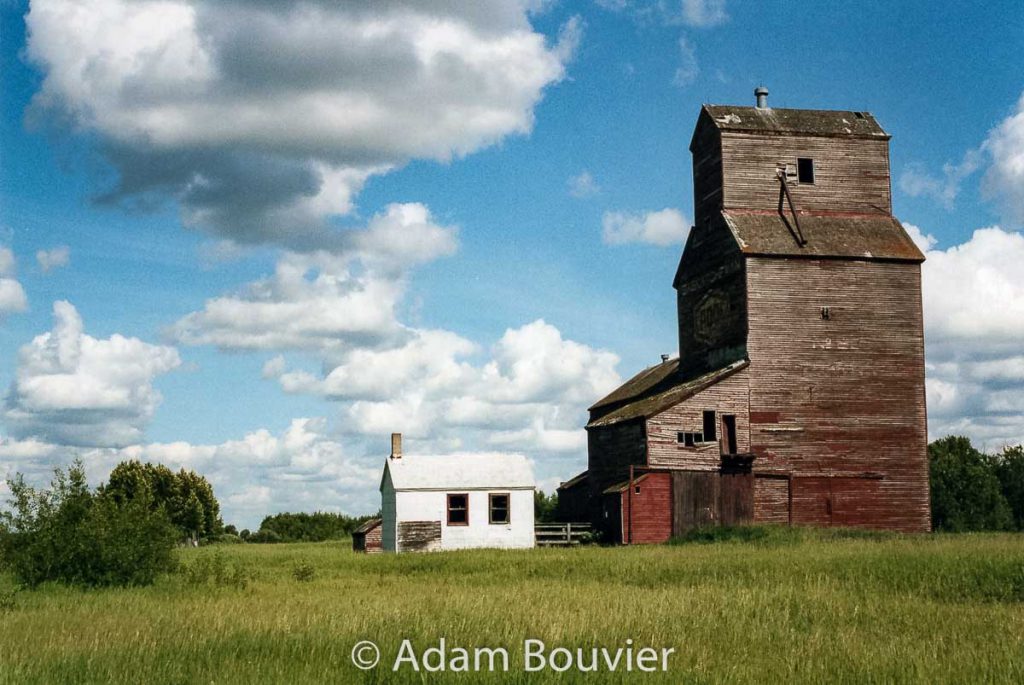 The Tonkin, SK grain elevator, June 2017. Contributed by Adam Bouvier.