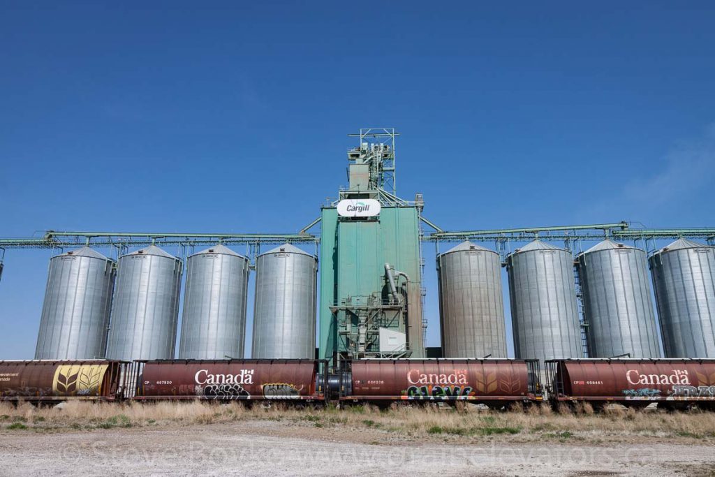 Cargill grain elevator in Blackie, AB, May 2016