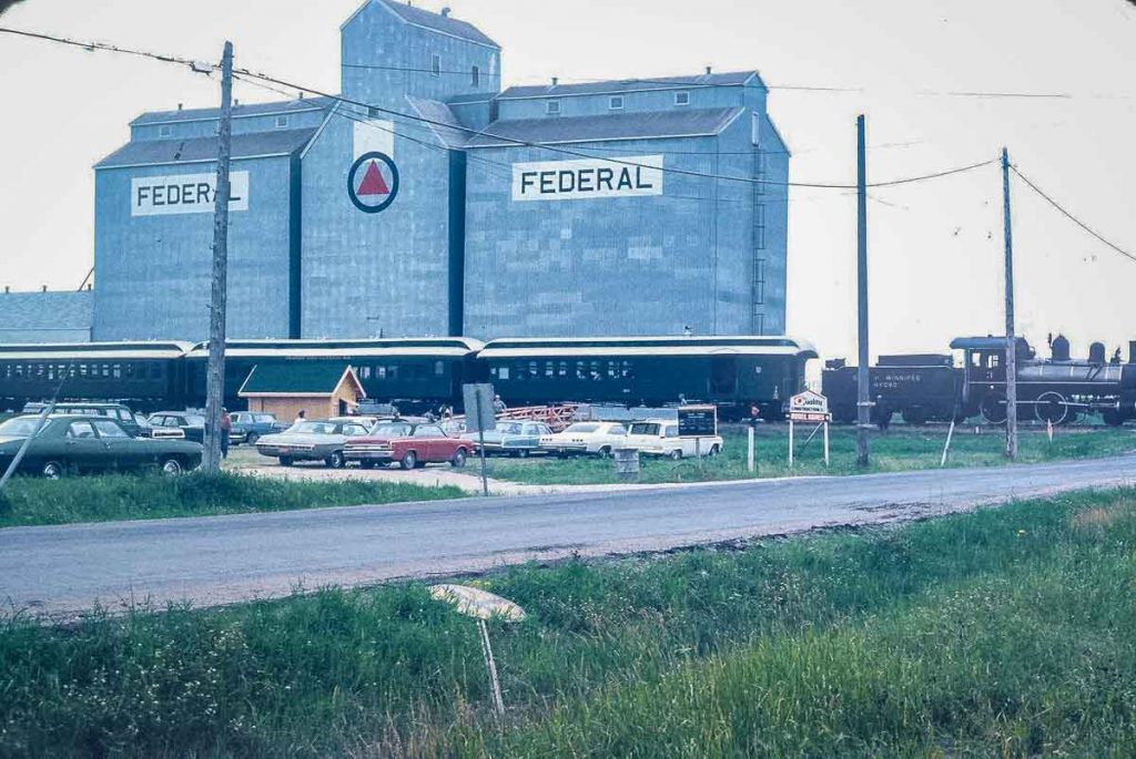 Federal grain elevator near Pacific Junction, Winnipeg, August 1970. Copyright by Paul Newsome.