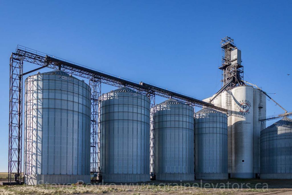 Paterson grain elevator in Swift Current, SK, July 2013. Contributed by Steve Boyko.