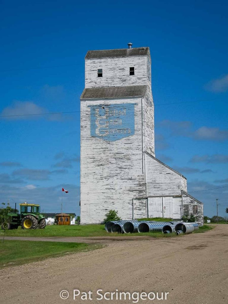 Oak River, MB grain elevator, July 2005. Contributed by Pat Scrimgeour.
