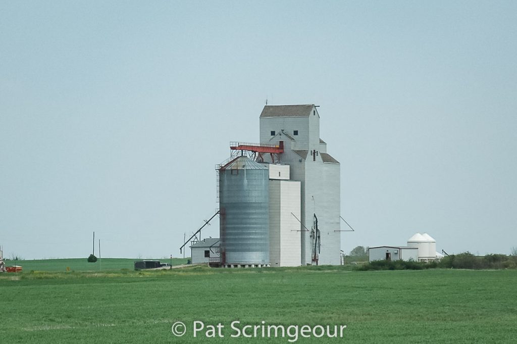 Ex Pool grain elevator in Rockhaven, SK, June 2006. Contributed by Pat Scrimgeour.