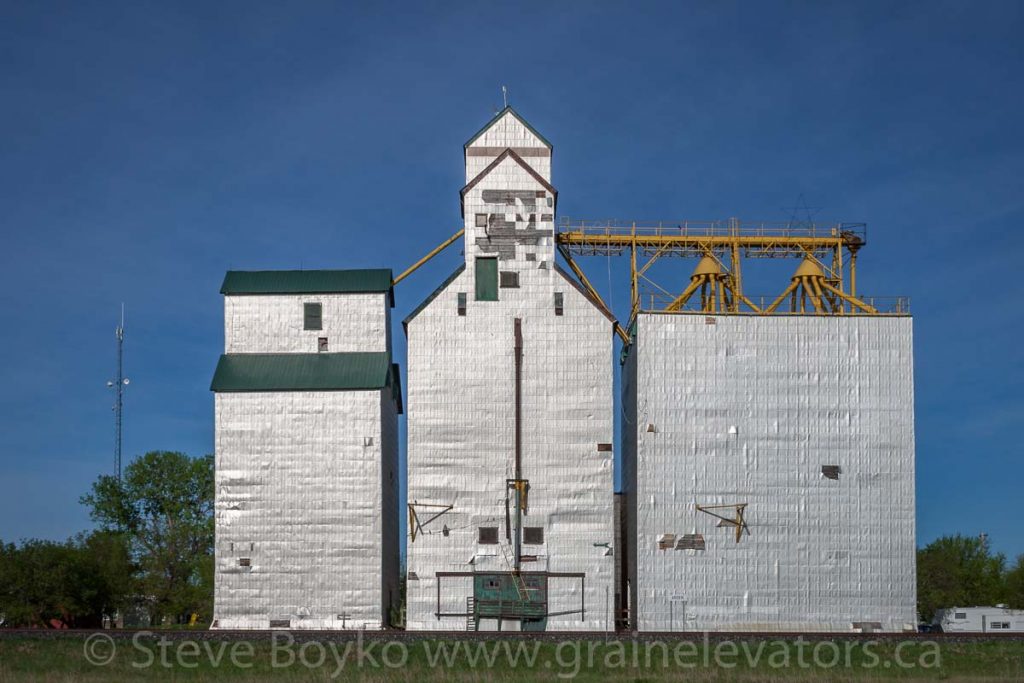 Arden, MB grain elevator, May 2014. Contributed by Steve Boyko.
