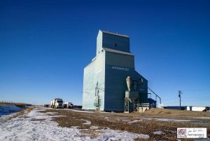 Arrowwood, AB grain elevator, July 2014. Contributed by Jason Paul Sailer.