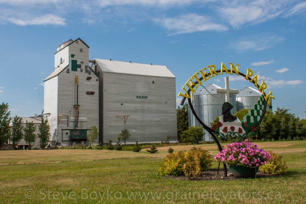 Grain elevator in Baldur, MB, Aug 2014. Contributed by Steve Boyko.