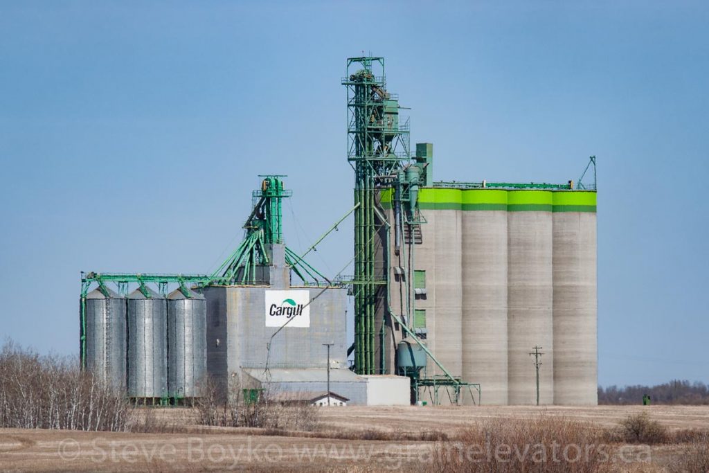 Cargill grain elevator in Oakner, MB, Apr 2016. Contributed by Steve Boyko.