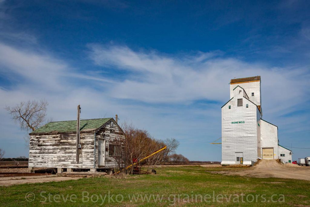 Homewood, MB grain elevator, May 2014. Contributed by Steve Boyko.