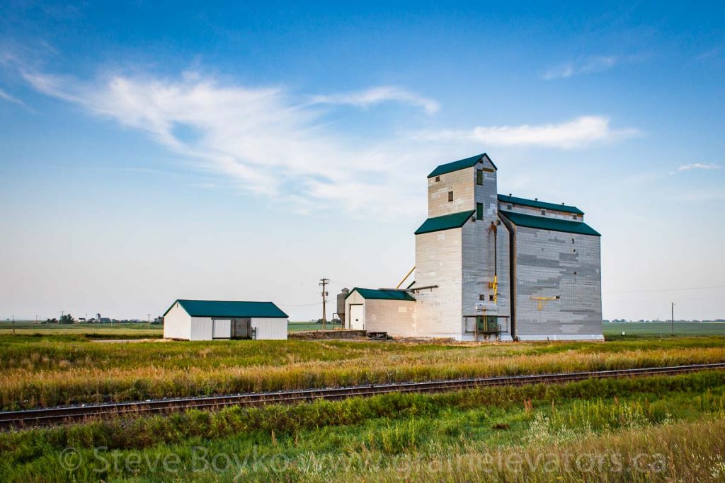 Justice, MB grain elevator, Aug 2014. Contributed by Steve Boyko.