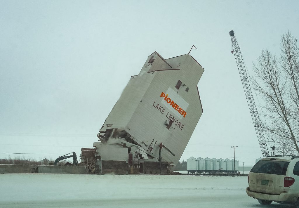 Demolition of last Lake Lenore grain elevator. Copyright by Glenda Lee Stuckel.