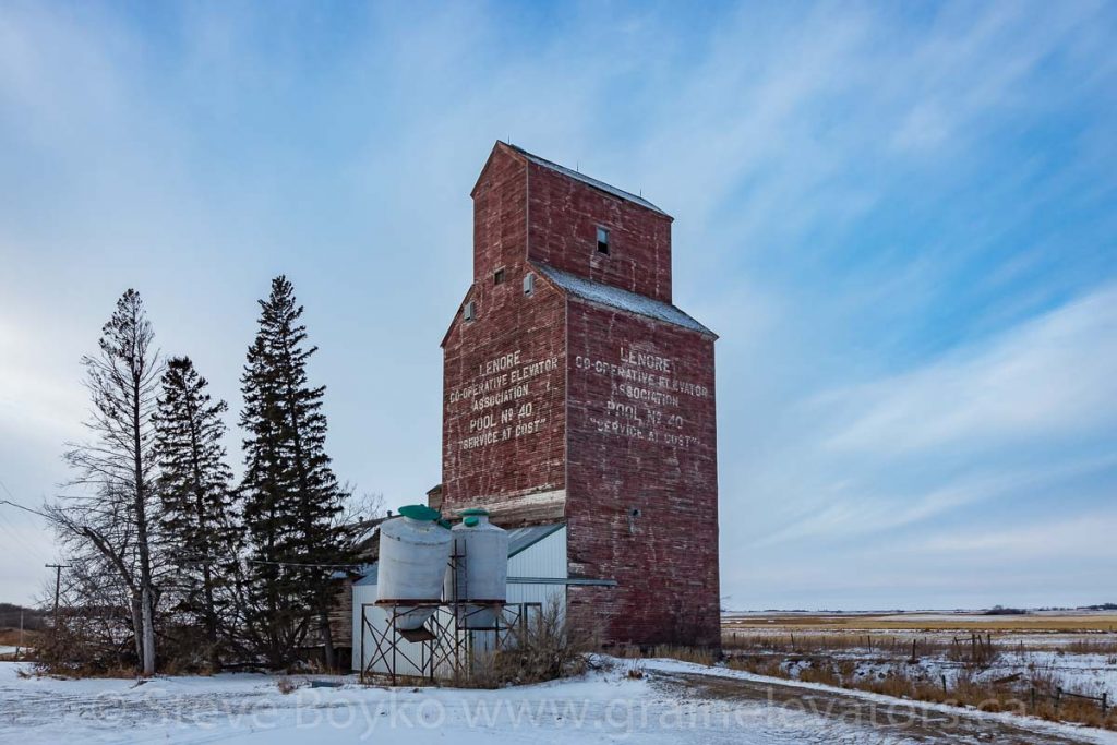 The Lenore, MB grain elevator, Dec 2017. Contributed by Steve Boyko.