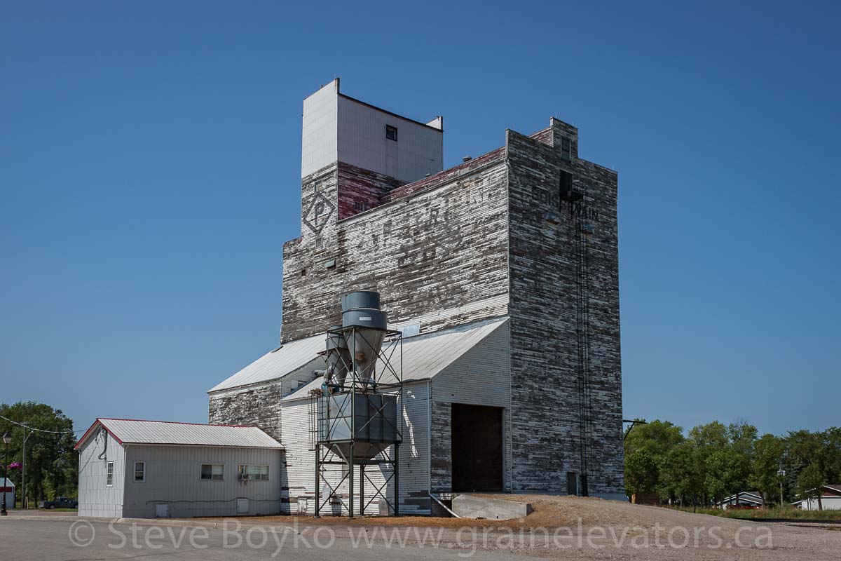 Paterson grain elevator in Boissevain, MB, Aug 2014. Contributed by Steve Boyko.