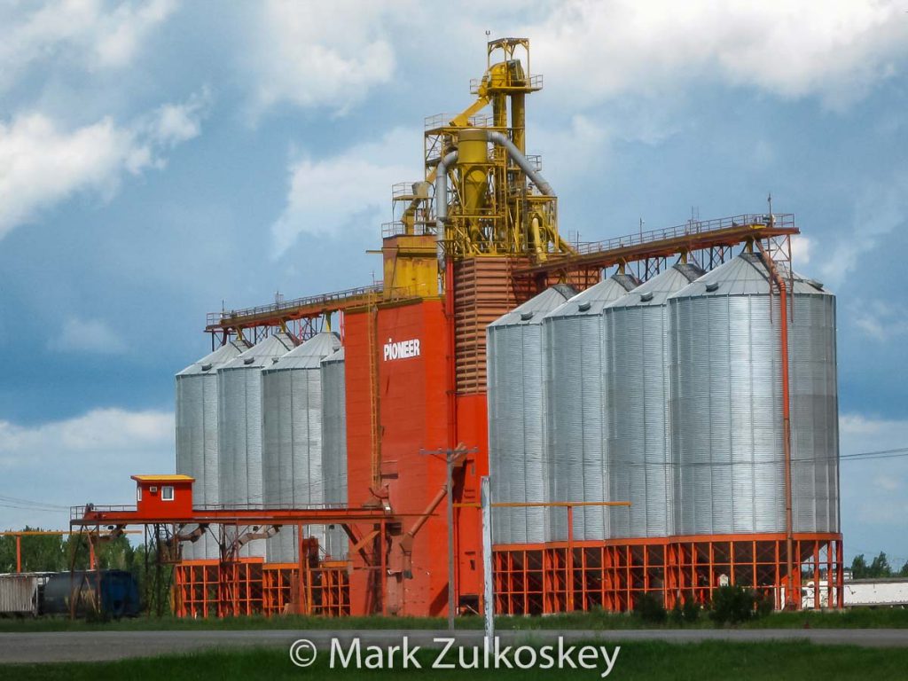 Estevan, SK grain elevator. Contributed by Mark Zulkoskey.