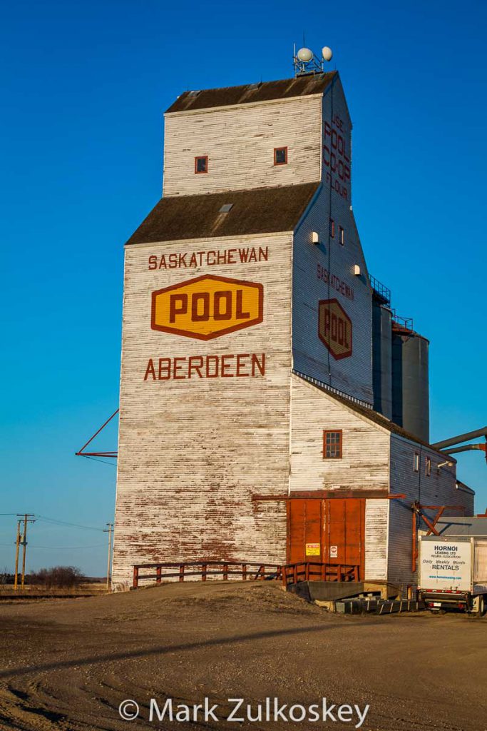 Aberdeen, SK grain elevator. Contributed by Mark Zulkoskey.