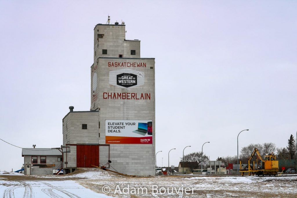 Grain elevator in Chamberlain, SK, Feb 2018. Contributed by Adam Bouvier.