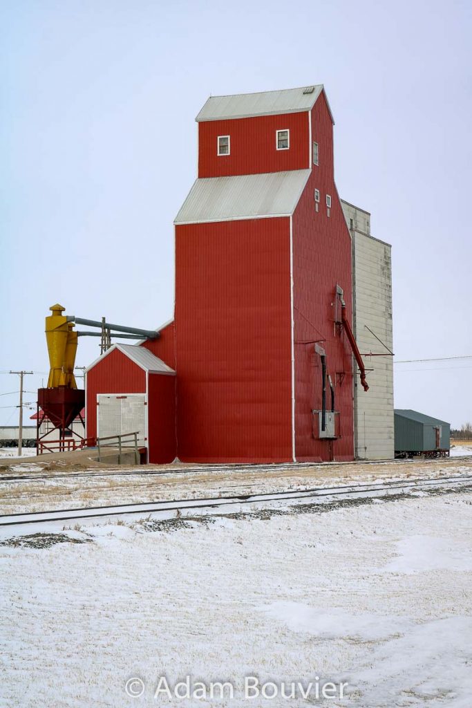 Grain elevator and annex at Davidson, SK, Feb 2018. Contributed by Adam Bouvier.