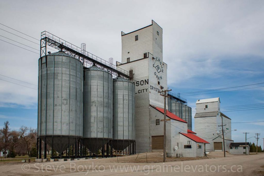 Grain elevators in Crystal City, MB, May 2014. Contributed by Steve Boyko.