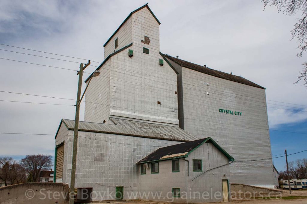 Former Manitoba Pool grain elevator in Crystal City, MB, May 2014. Contributed by Steve Boyko.