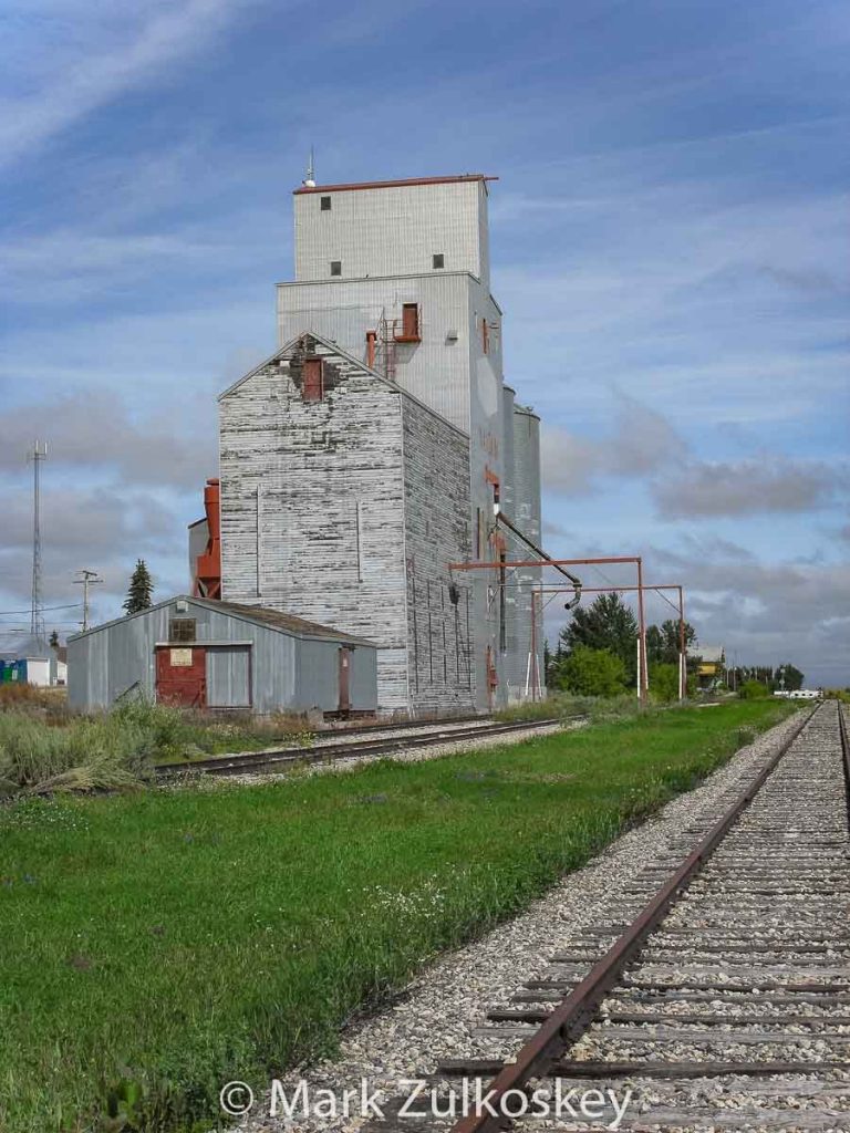 Grain elevator in Naicam, SK, Aug 2009. Contributed by Mark Zulkoskey.