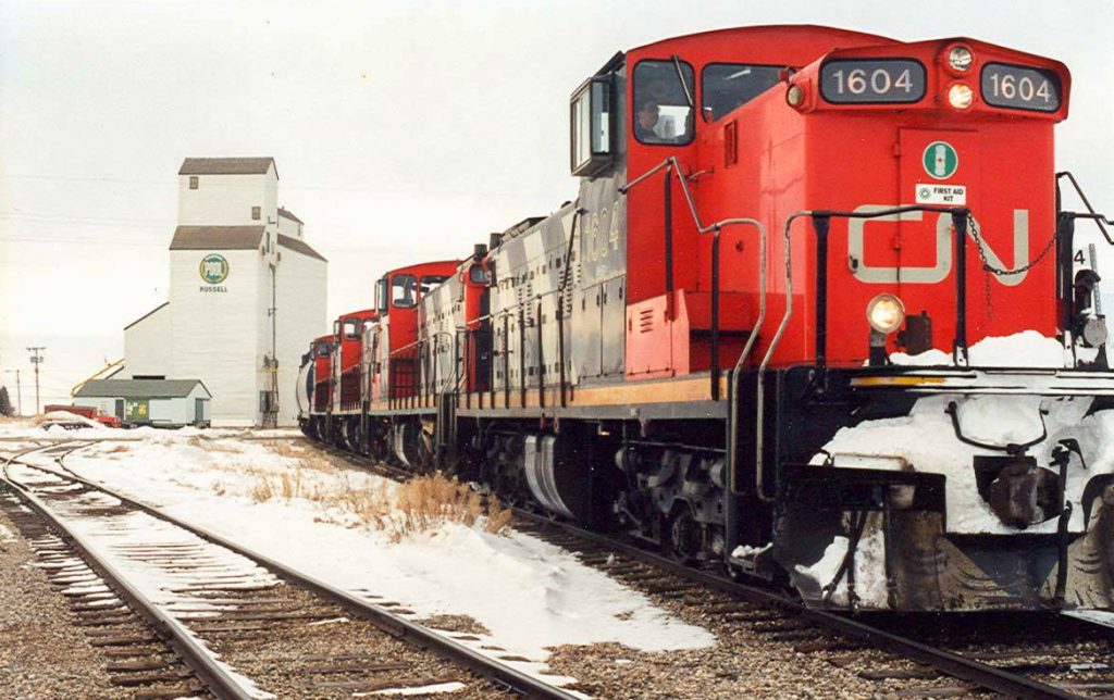 CN 1604 in Russell, MB, March 1996. Copyright by Clayton Chaloner.