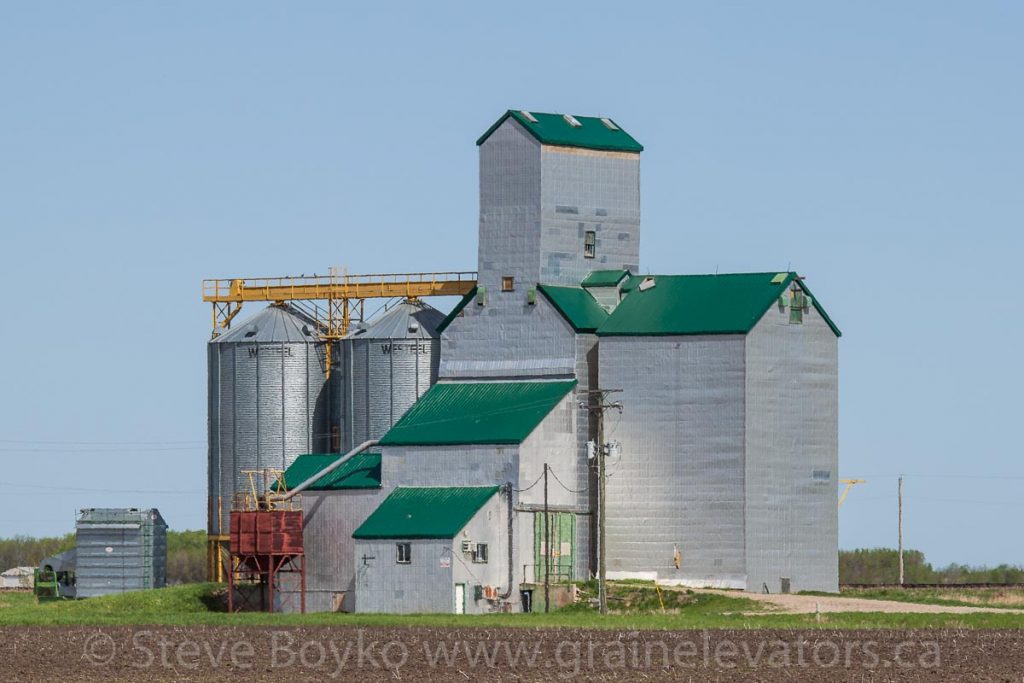 Grain elevator in Gregg, MB, May 2014. Contributed by Steve Boyko.