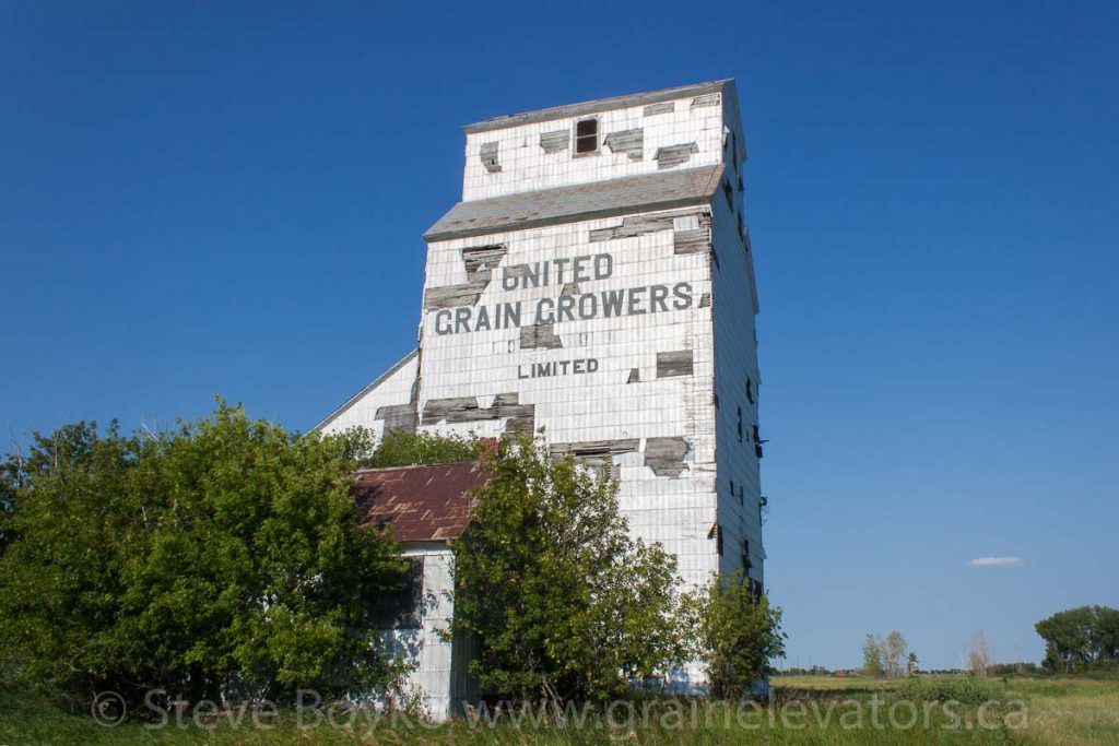 The ex UGG grain elevator in Elva, MB, Aug 2014. Contributed by Steve Boyko.
