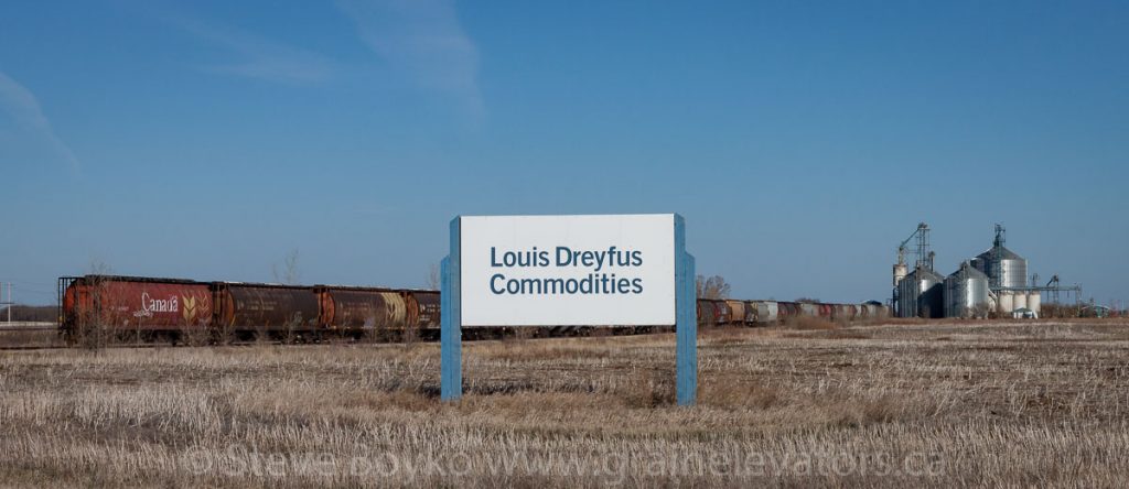 Louis Dreyfus facility near Virden, SK, Apr 2016. Contributed by Steve Boyko.