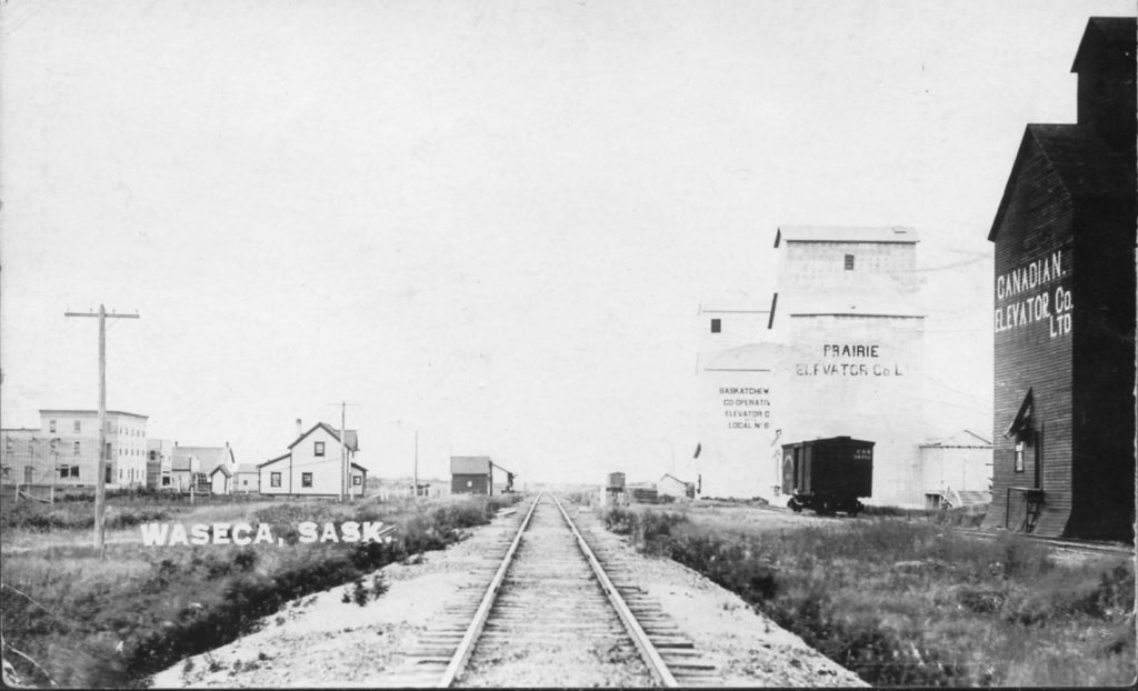 Waseca, SK grain elevators, 1913.