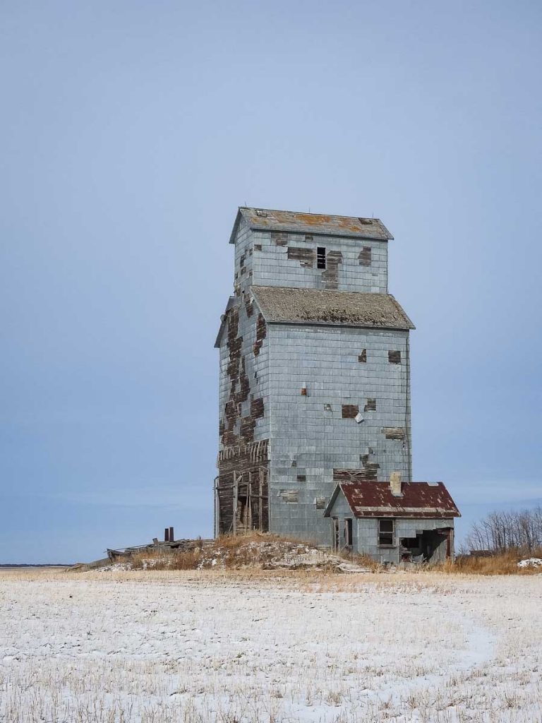 Grain elevator at Baring, SK, Nov 2018. Copyright by BW Bandy.