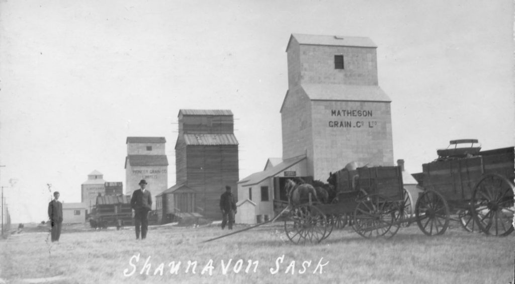 Historic photo of grain elevators in Shaunavon, SK.