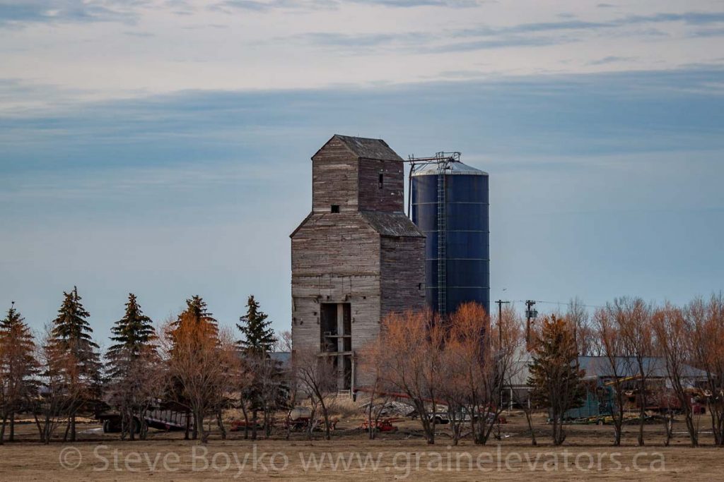 The former Glass grain elevator, Apr 2014. Contributed by Steve Boyko.