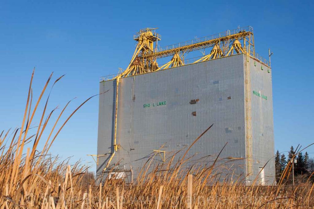 Ex Manitoba Pool grain elevator in Shoal Lake, MB, Nov 2014. Contributed by Steve Boyko.