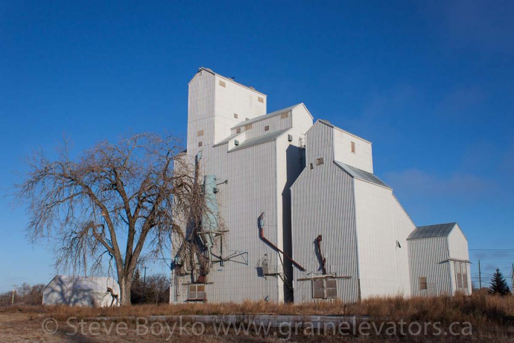 Ex UGG grain elevator at Shoal Lake, MB, Nov 2014. Contributed by Steve Boyko.