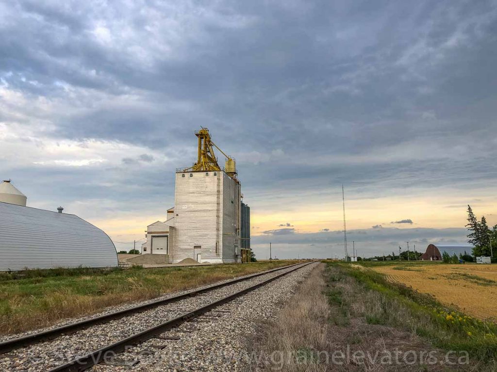 Track and a grain elevator in Ninga, Manitoba
