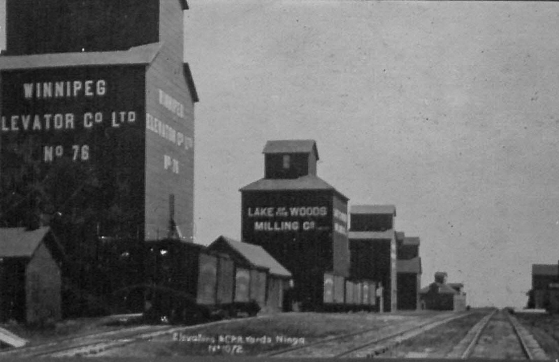 Ninga grain elevators, early 1900s.