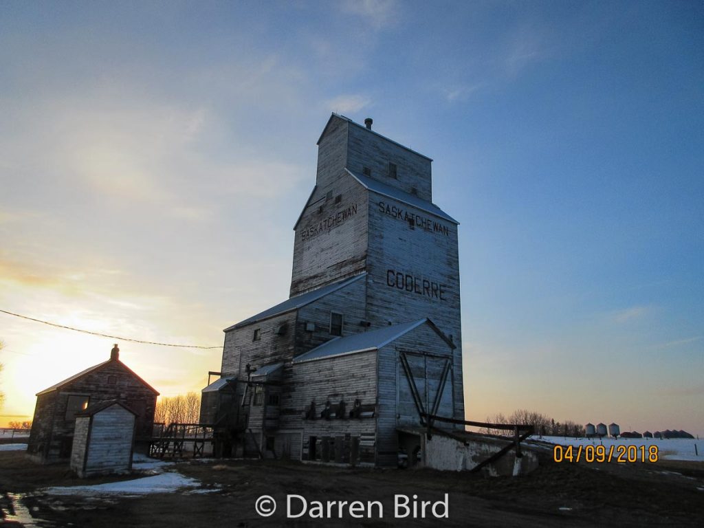 Coderre grain elevator, Apr 2018. Contributed by Darren Bird.