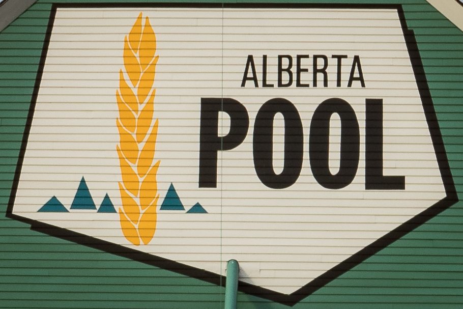 Alberta Wheat Pool Logo