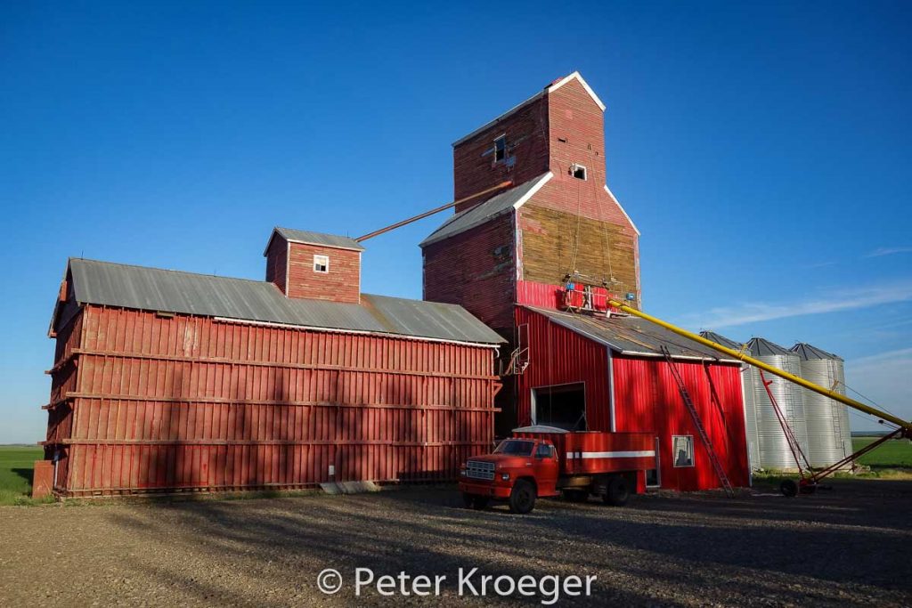 Grain elevator in Bresaylor, SK, May 2012. Contributed by Peter Kroeger.