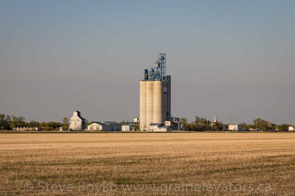 Viterra grain elevator in Fannystelle, MB, May 2018. Contributed by Steve Boyko.