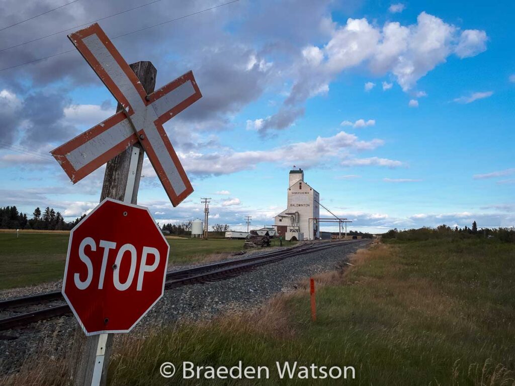 The ex Pool grain elevator in Baldwinton, SK, Sep 2020. Contributed by Braeden Watson.