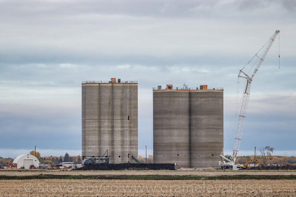 Progress on Parrish & Heimbecker grain elevator, Dugald, Sept. 28 2020