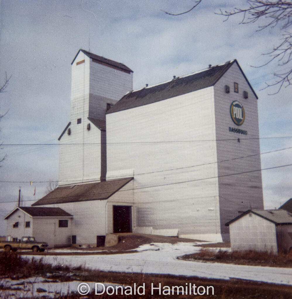 Grain elevator in Basswood, MB, Nov 1992. Contributed by Donald Hamilton.
