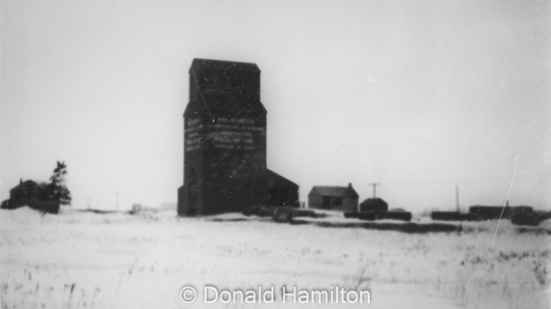 Manitoba Pool Elevators Local No 145, Solsgirth, date unknown. Donald Hamilton collection.