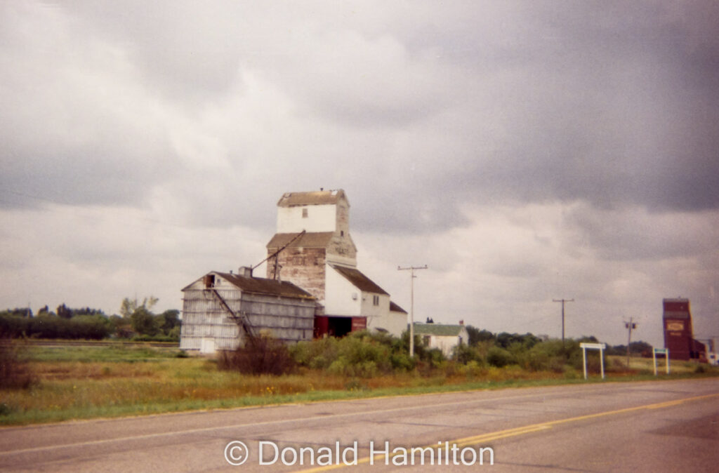 The Mikado "B" grain elevator, Aug 1994. Contributed by Donald Hamilton.