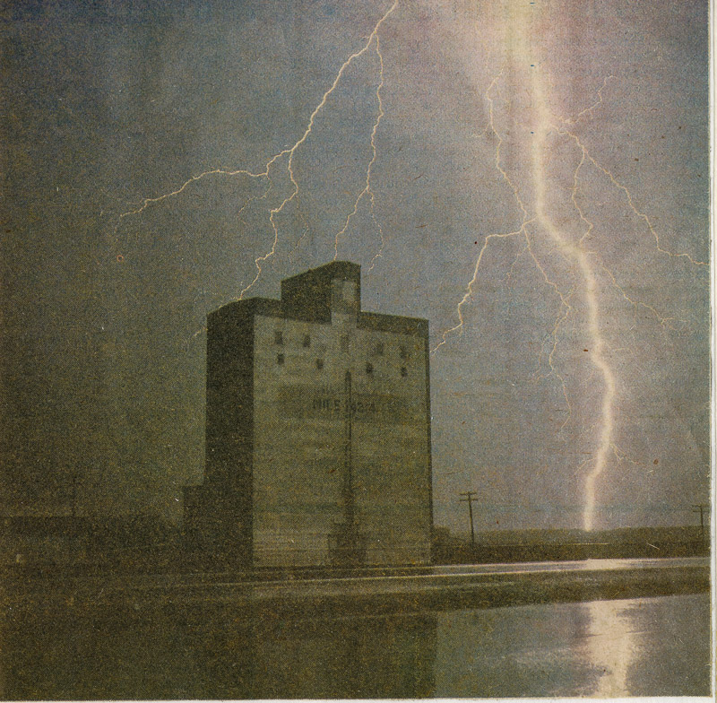 Lightning at mile 142.4, Sep 1977. Newspaper photo, collection of Donald Hamilton.