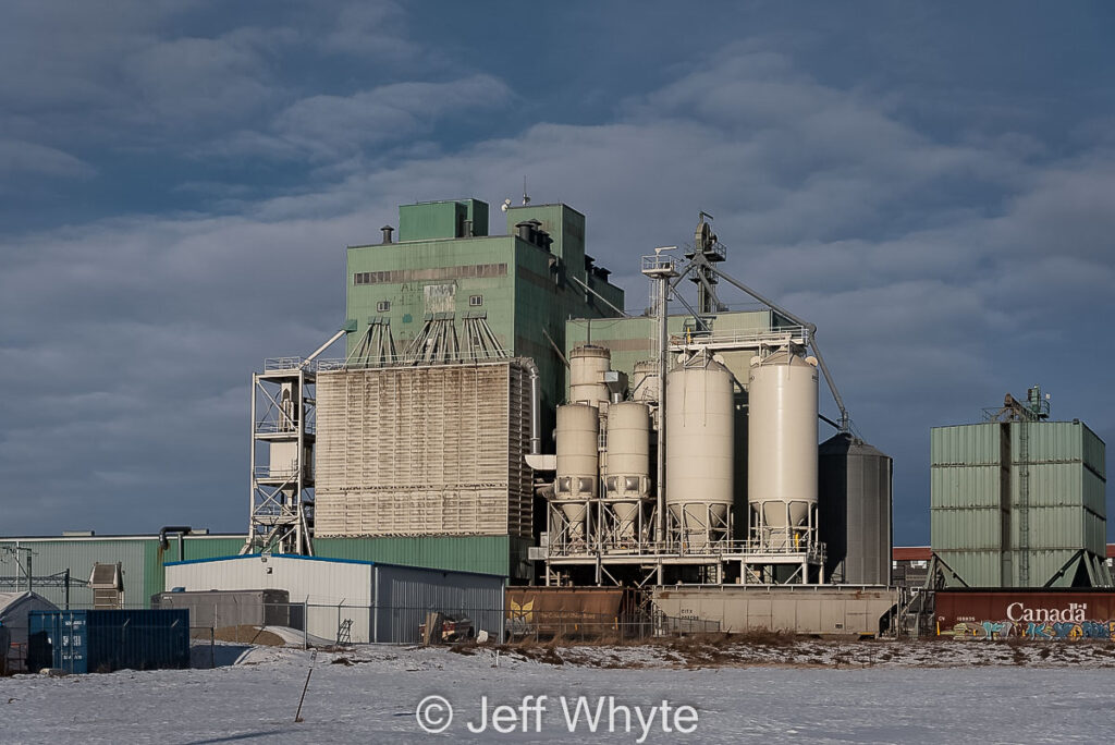 Viterrra elevator in Camrose, AB, Dec 2020. Contributed by Jeff Whyte.