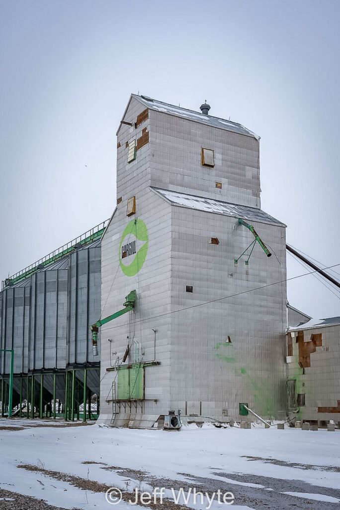 Chancellor, AB grain elevator, 2020. Contributed by Jeff Whyte.