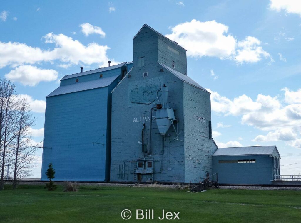 Grain elevator in Alliance, AB, May 2013. Contributed by Bill Jex.